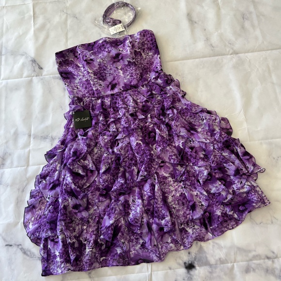 🍒🤍LAST PRICE🍒🤍 WHITE HOUSE BLACK MARKET spring cascade purple dress ✨ - Picture 5 of 16